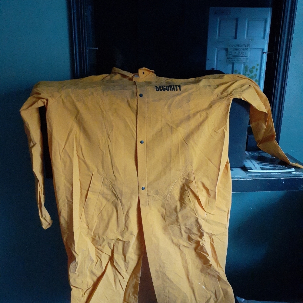 Uniform - Picture 4 of 14